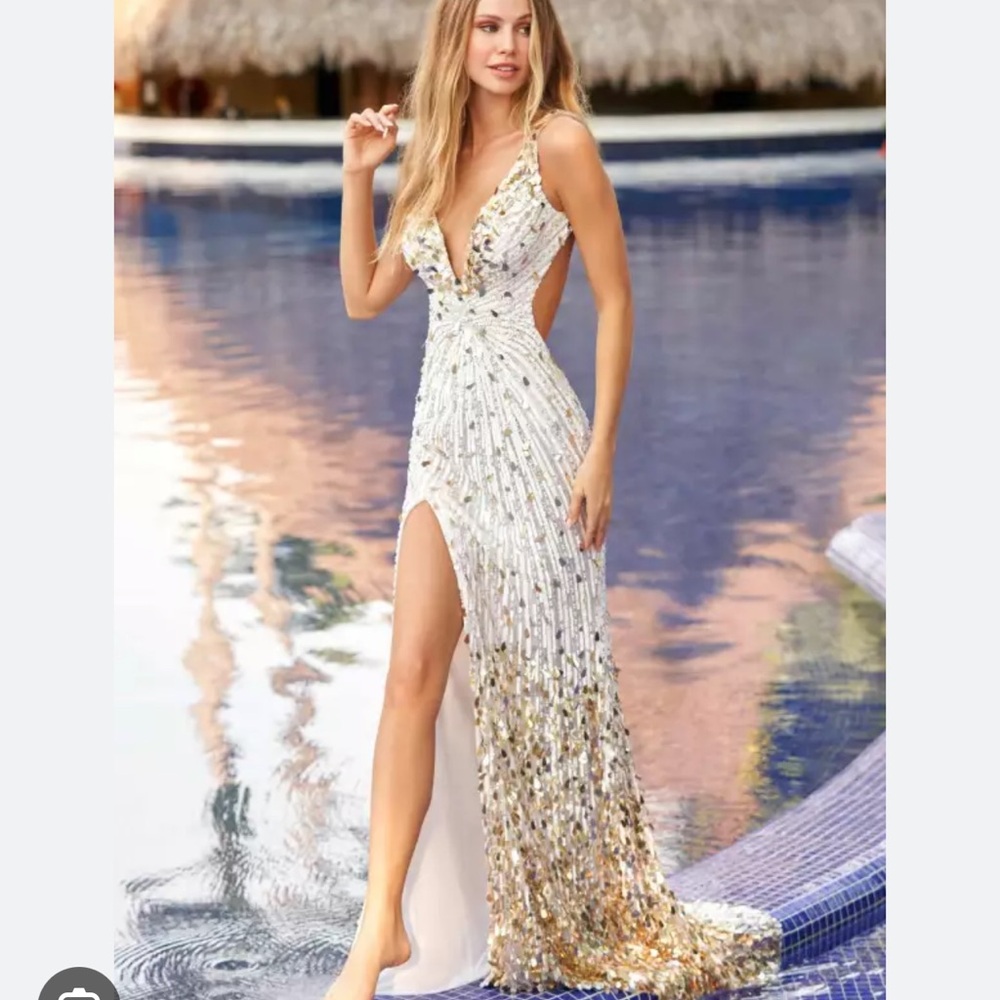 Sherri Hill White and Gold Gown